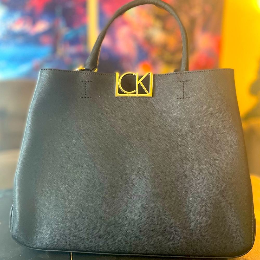 Black Purse